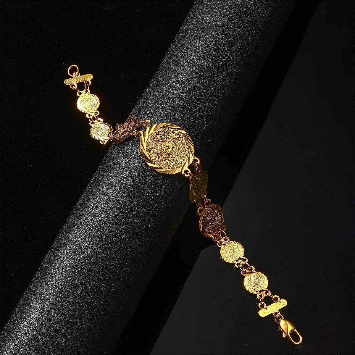 Abrar - Coin Bracelet