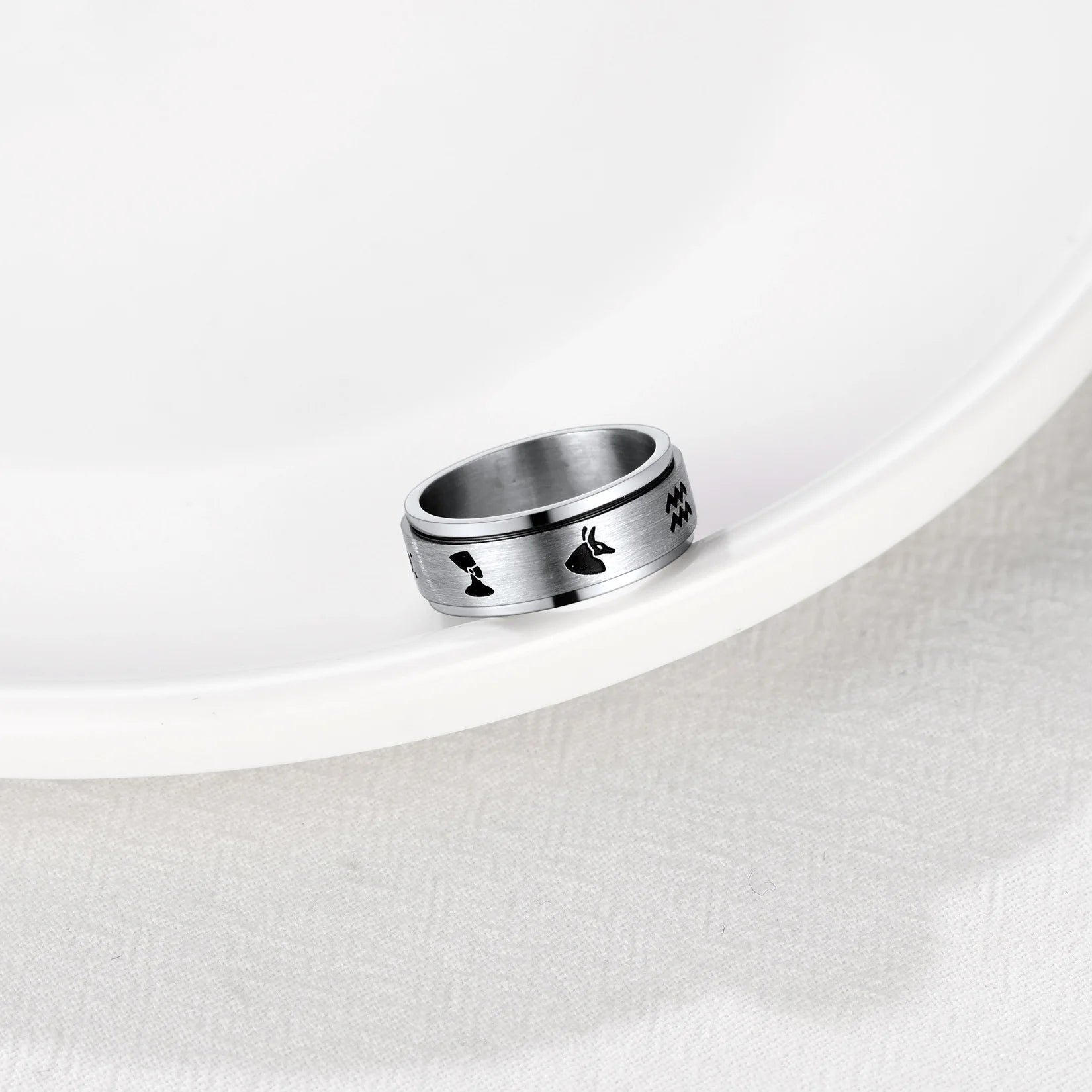 45634948235501|45634948301037|45634948366573|45634948432109|45634948464877|45634948497645|45634948530413|45634948563181