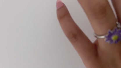 Artistic Daisy Ring